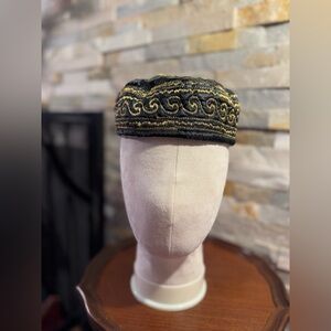 Muslim Kufi Embroidered Black & Gold Topi Islamic Prayer Cap Alladin Arabic 58cm